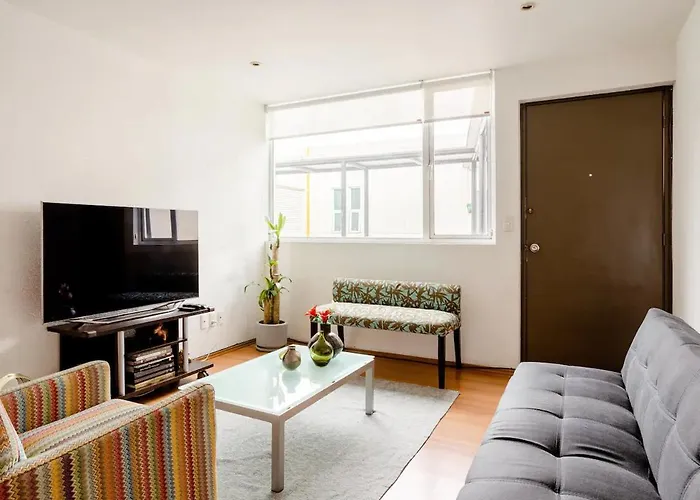 At The Heart Of Restaurants And Night Life Apartment Mexico City
