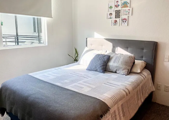 Apartment At The Heart Of Restaurants And Night Life